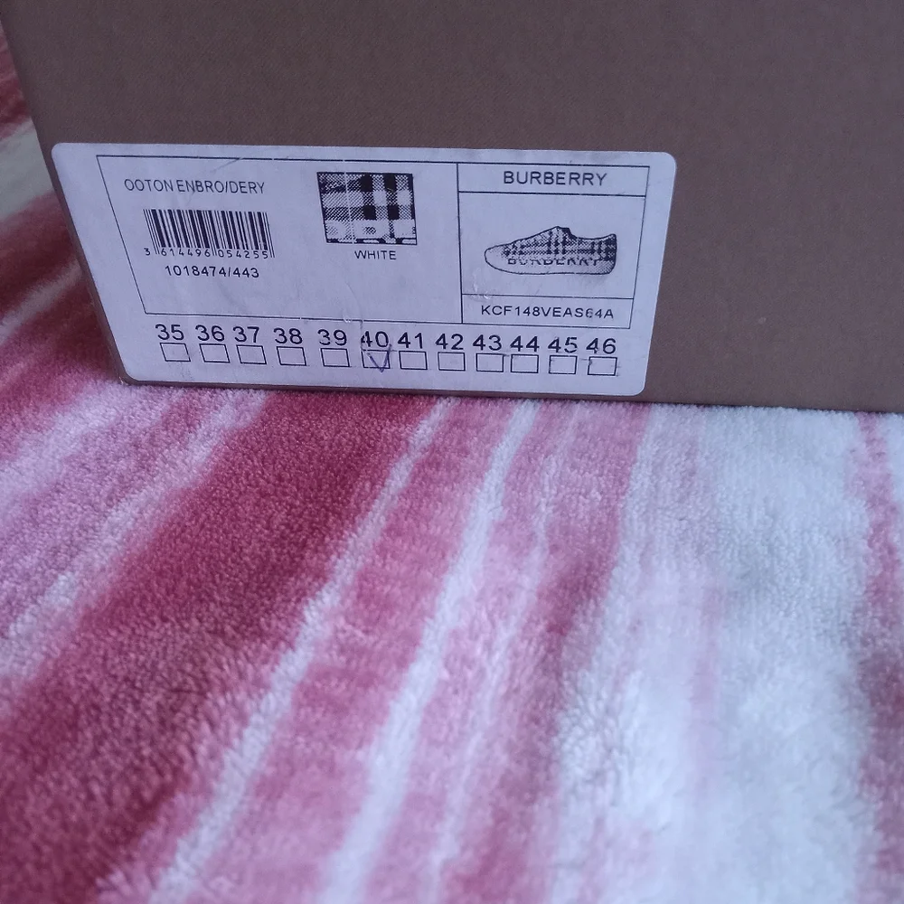 Burberry woman's shoes - Picture 4 of 16